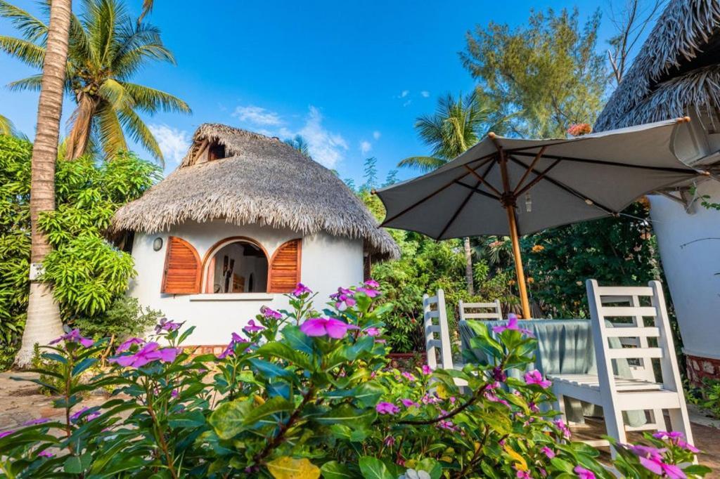 Chez Maggie Hotel & Restaurant موروندافا المظهر الخارجي الصورة